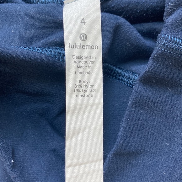 Lululemon - Align™ High-Rise Jogger
Full Length Navy - Picture 6 of 7